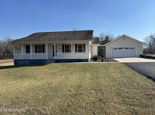 118 Conatser Rd, Grimsley, TN 38565