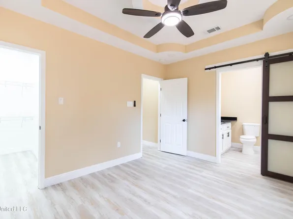 801 4th St, Picayune, MS 39466