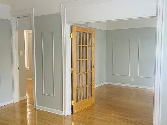 5th image of 3144 35th St #1R