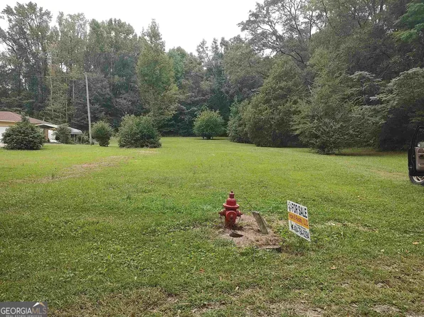 77 Rosser Ln, Locust Grove, GA 30248