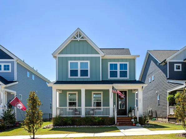 304 Rivella Dr, Wake Forest, NC 27587