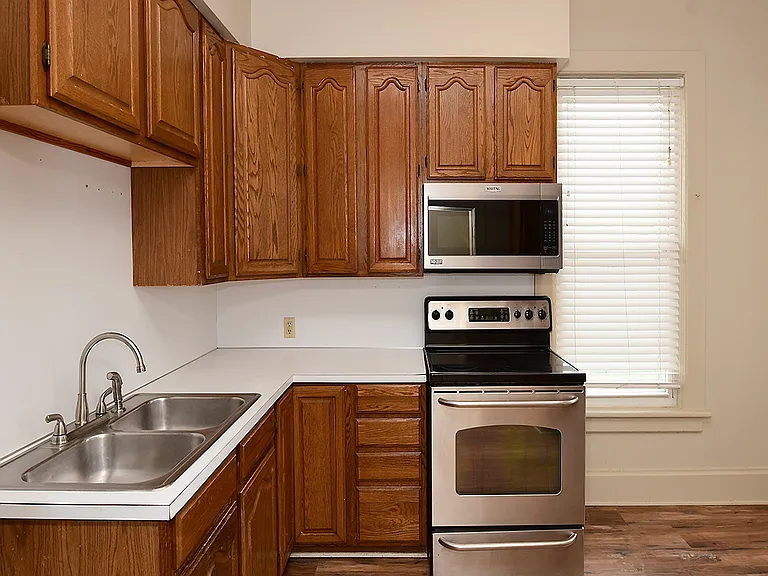 615 Willow Ave #2 — Photo 12