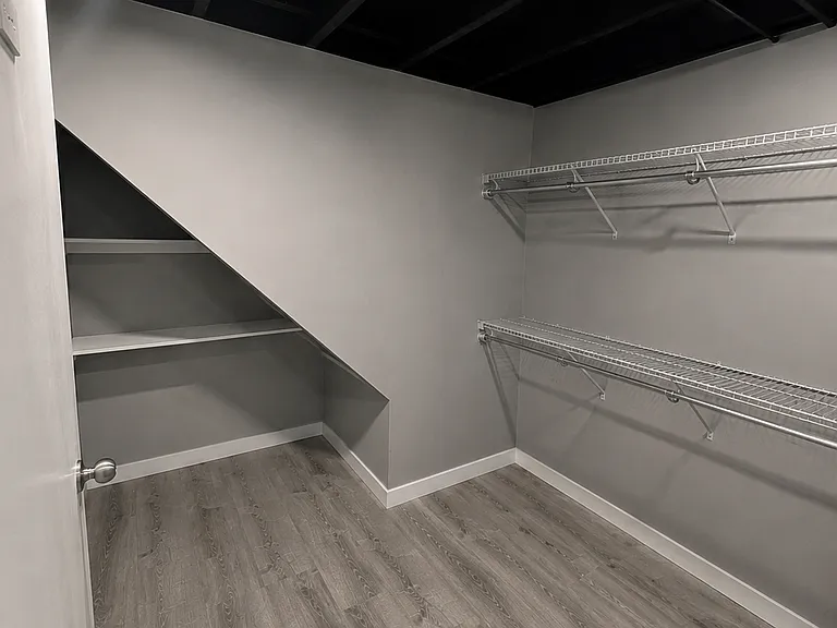 3539 Chippendale Dr — Photo 13