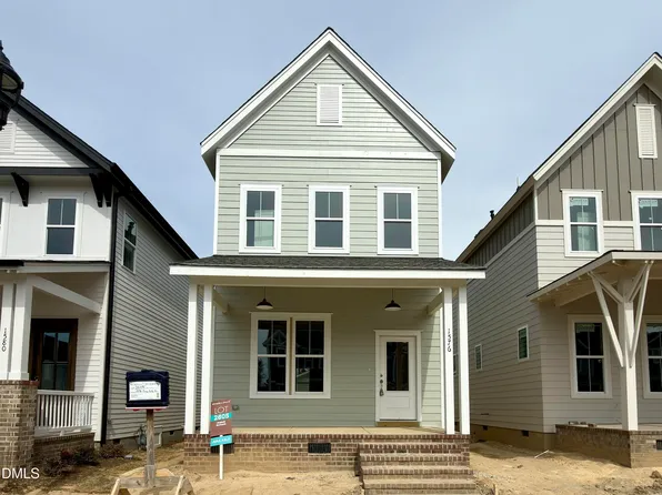 1576 Piney Falls Dr, Wendell, NC 27591