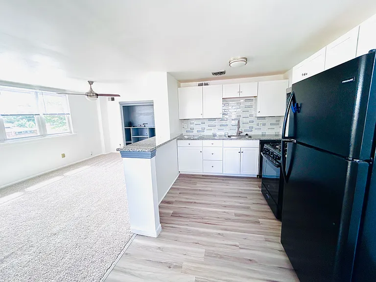 10931 Modena Dr #2 — Photo 9