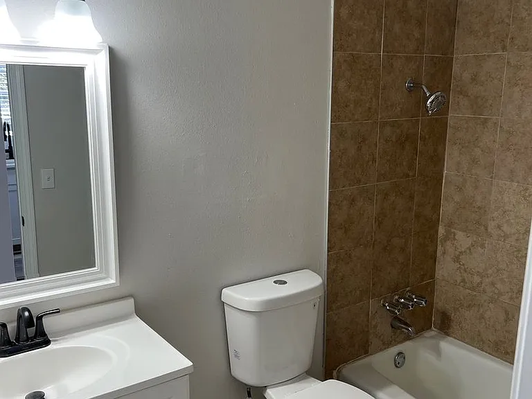 6630 Applegate St — Photo 33