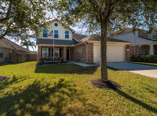 2951 Silver Landing Ln, Dickinson, TX 77539