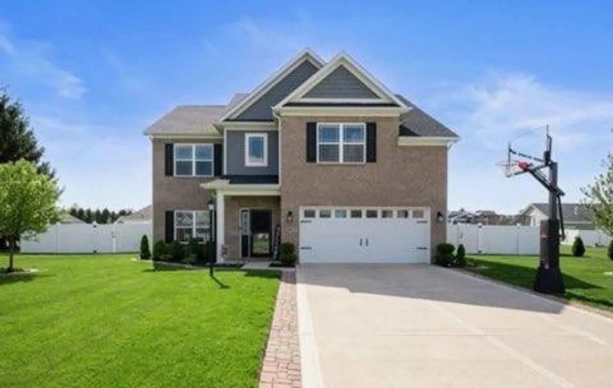Building Photo - 6517 Turf Way