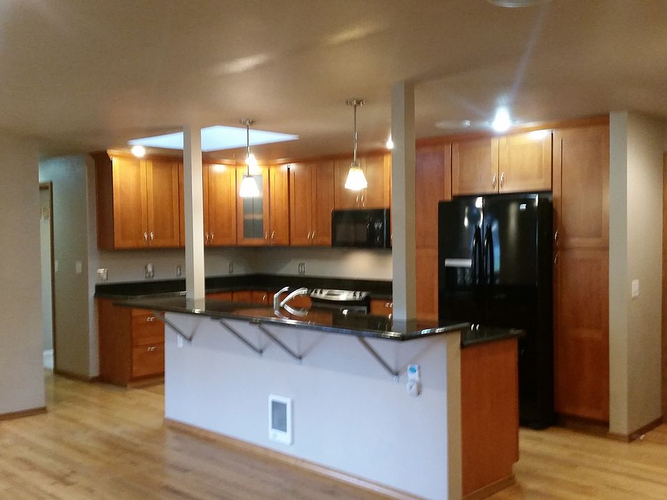 kitchen bar