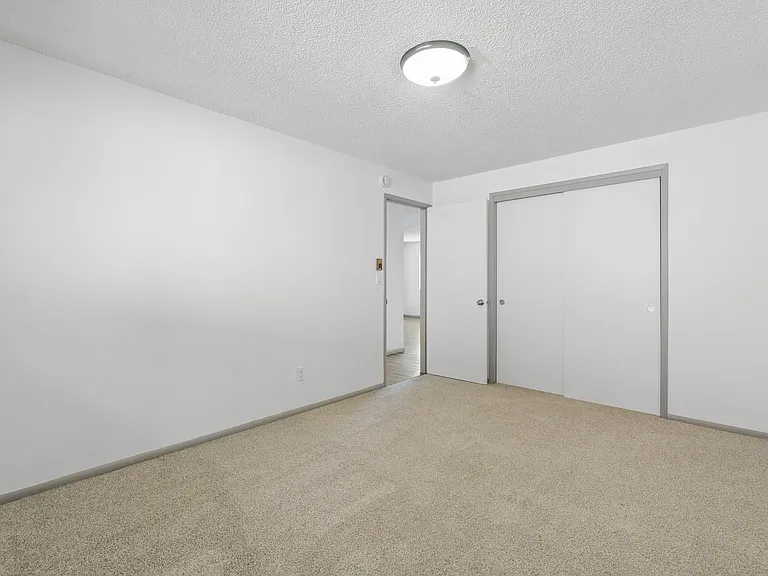 3132 Lombard Ave #6 — Photo 10