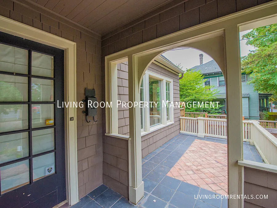 Gorgeous Irvington Home Filled With Natural Light — Photo 2