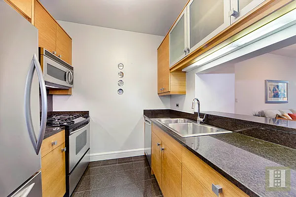 Sold by Halstead Real Estate | media 3