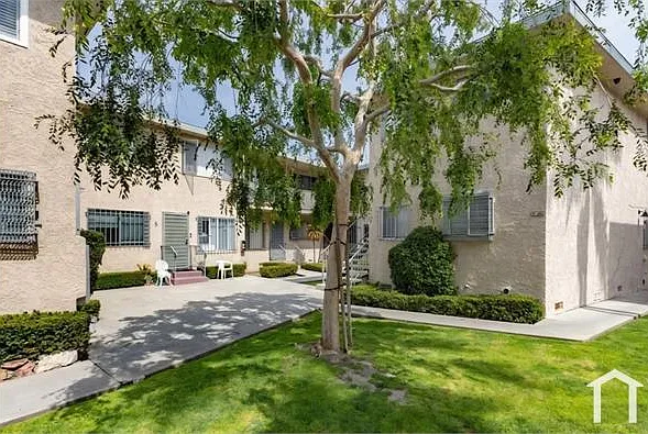 3874 Potomac Ave #11 — Photo 5