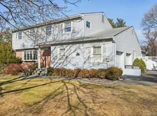 23 Oriole Road, New City, NY 10956