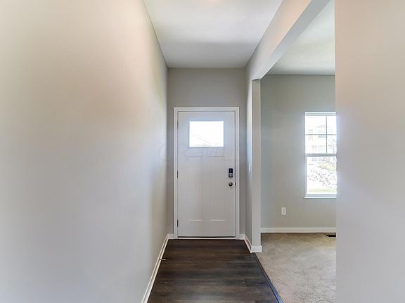 4th image of 168 Natalie Ln