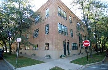 1st image of 1321 W Belden Ave #A1