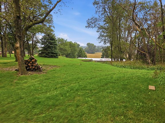 4th image of 1918 Shanard Rd