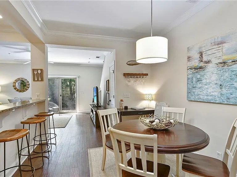 507 Reserve Ln — Photo 6