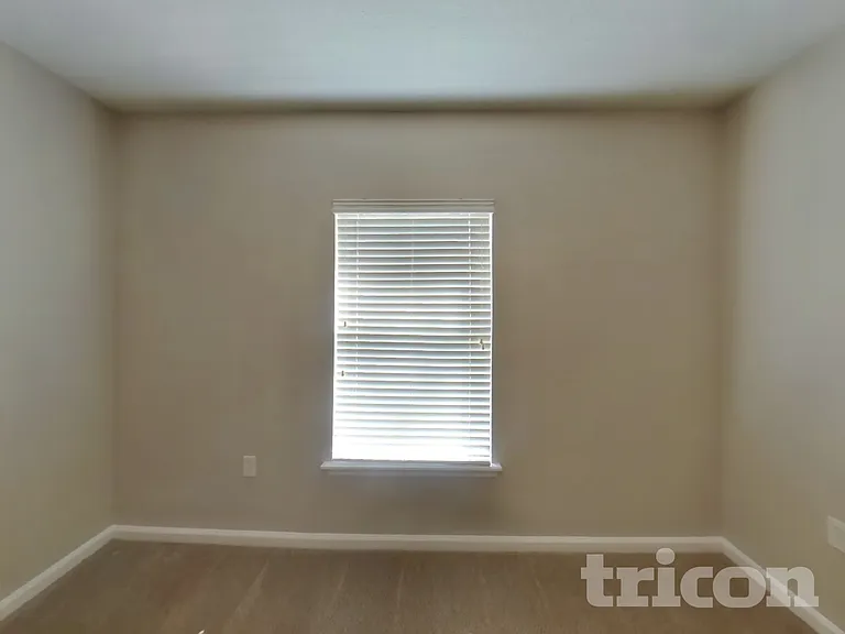 14502 Christen Dr — Photo 18