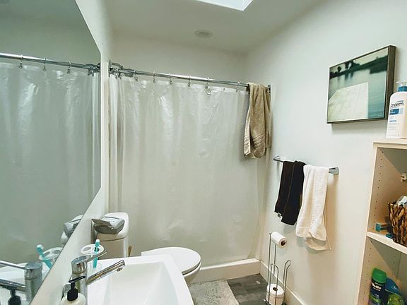 5th image of 4456 Erie Ave APT 4