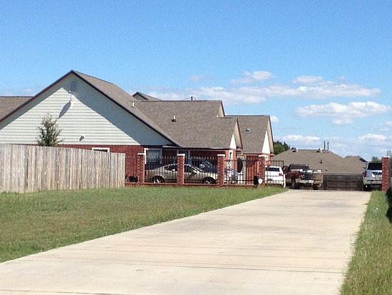 2nd image of 707 Red Coat Dr #A