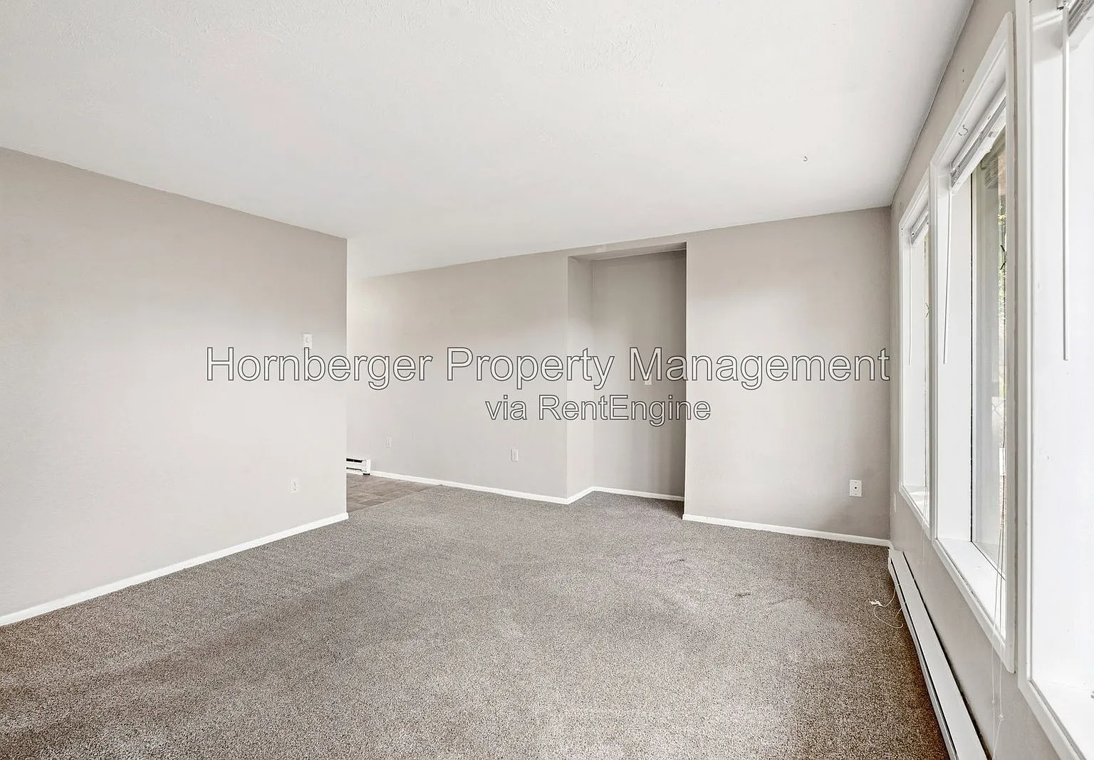 2 bed, 1.0 bath, 600 sqft, $1,195 — Photo 4