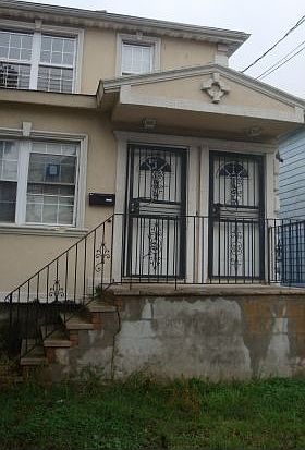 3rd image of 105 09 171st Pl