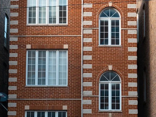1442 W Chestnut St APT 2, Chicago, IL 60642