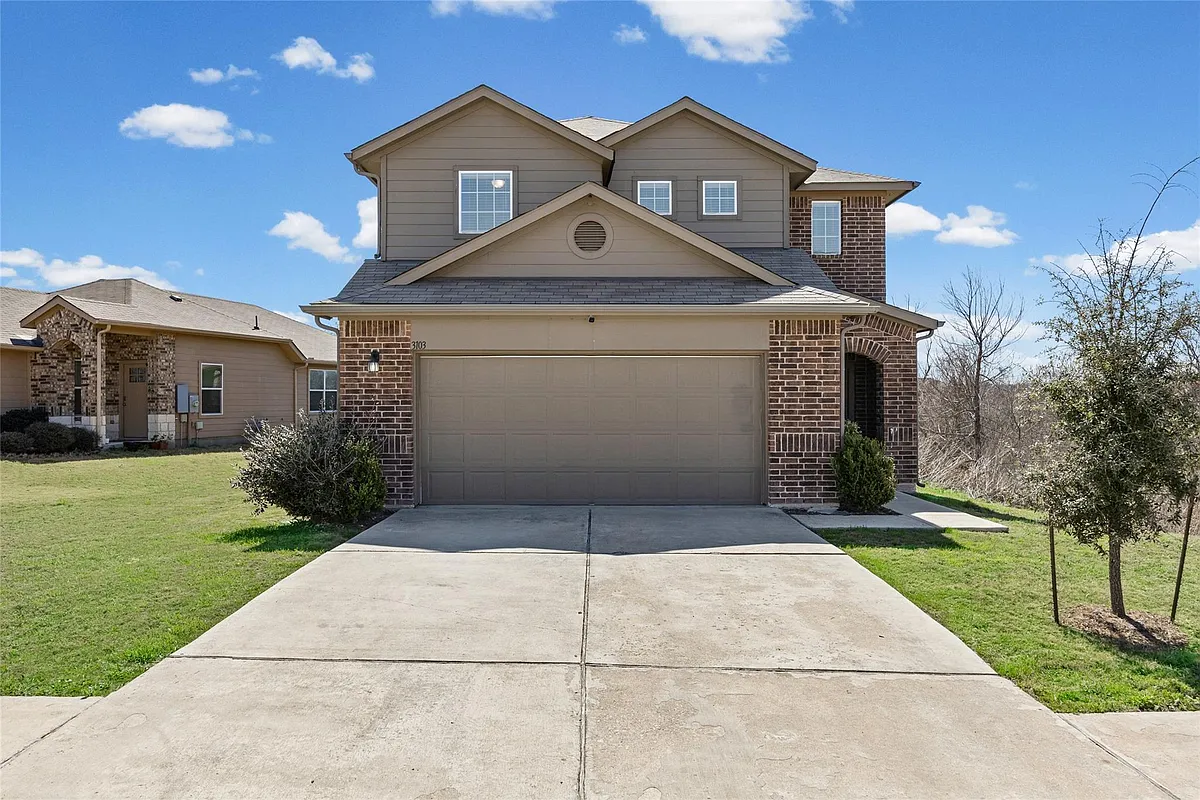 Building Photo - 3103 Crystal Bend Dr