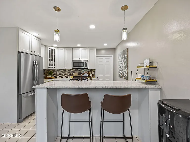 2 Oyster Creek Dr — Photo 17