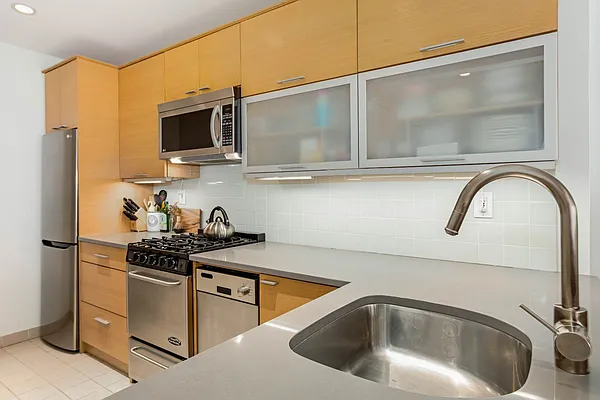 Sold by Keller Williams NYC | media 16