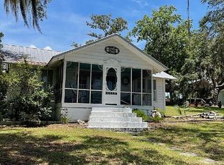 1101 Riverside Dr SE, Perry, FL 32348