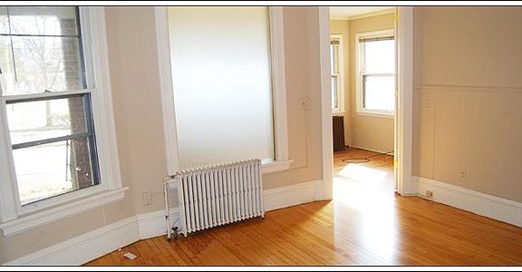 2nd image of 214 W Gilman St #3