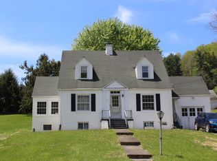 11 Spruce St, Richwood, WV 26261