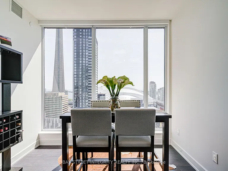 15 Mercer St #2102 — Photo 22