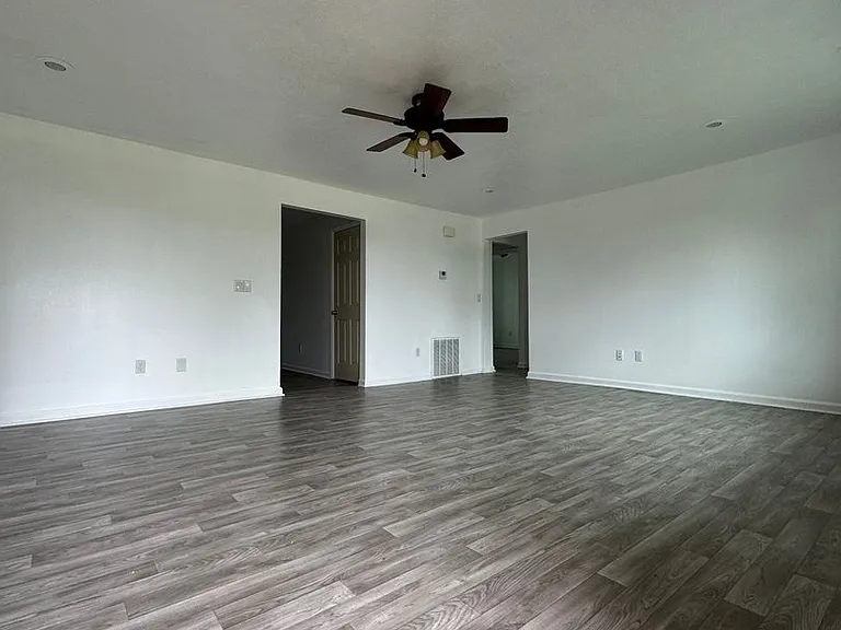 329 S Farm Road 99 — Photo 2