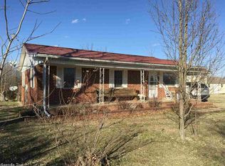 30 Chick Ln, Cave City, AR 72521