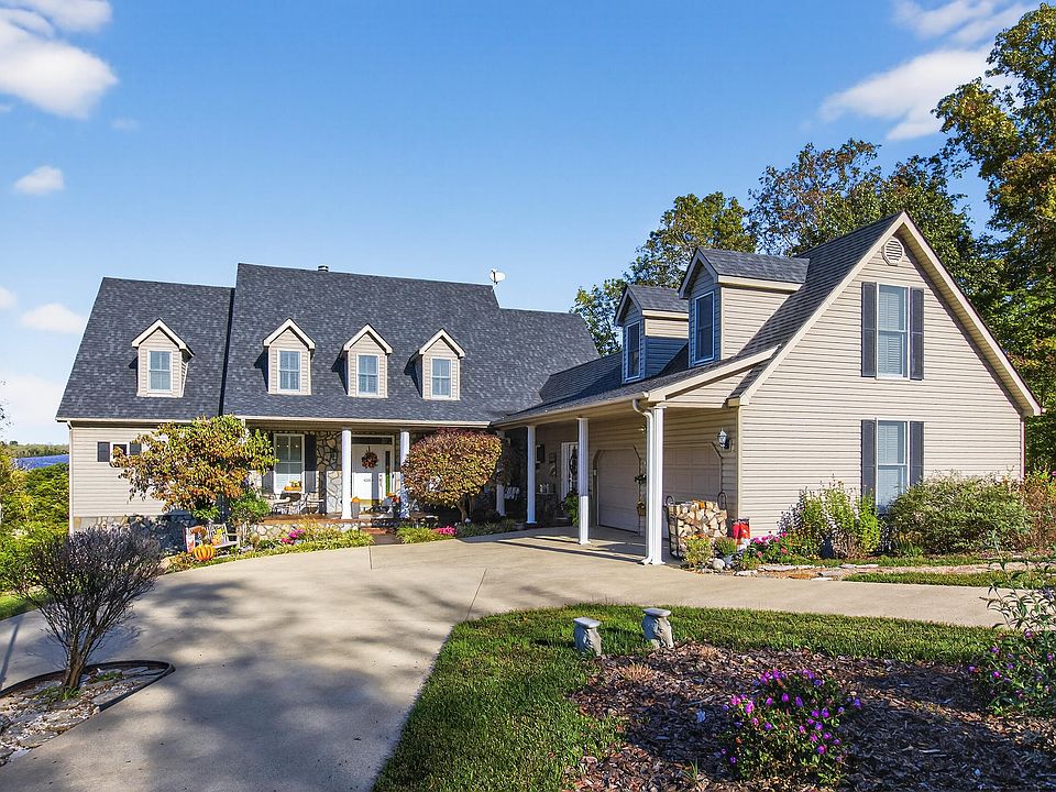 1st image of 910 Hunter Dr