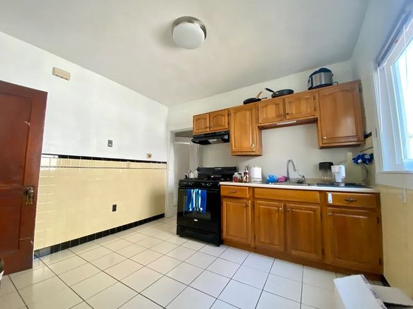 38 George St #1A
