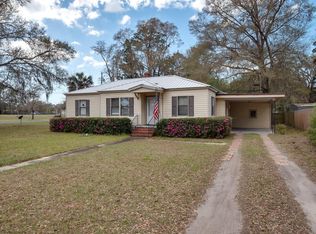 803 N Calhoun St, Perry, FL 32347