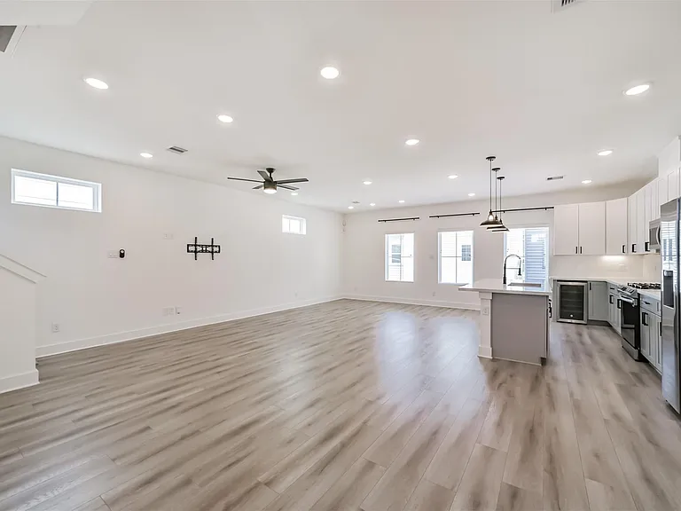 8321 Springwood Canyon Ln — Photo 14