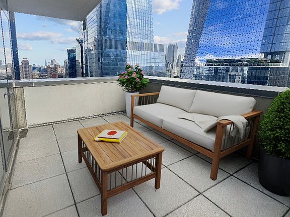 5th image of 312 11th Ave APT 34A