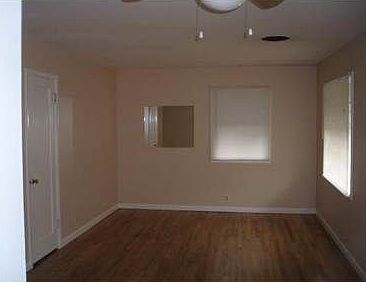 3rd image of 4104 2nd Ave S