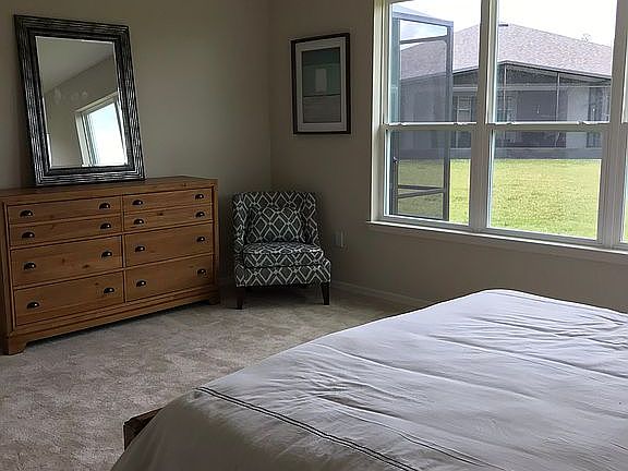 2nd image of 435 Bel Air Way