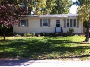 63 Spice Bush Trl, Narragansett, RI 02882