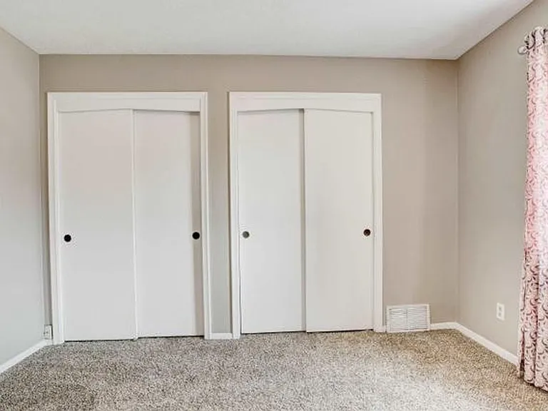 500 S 37th St #207 — Photo 13