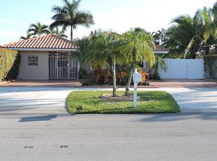 13270 NW 8th St, Miami, FL 33182