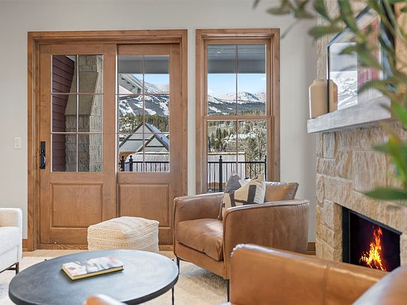 2nd image of 203 N Ridge St #B