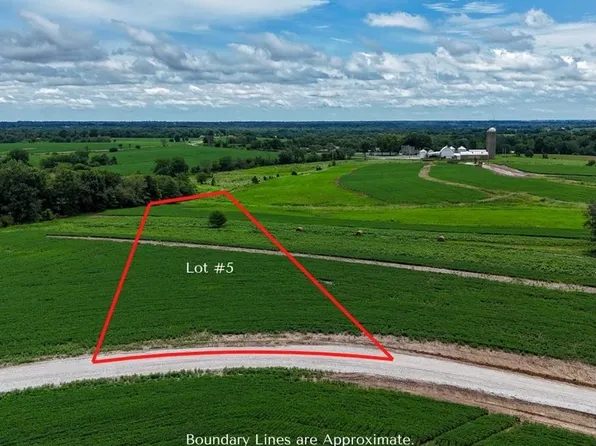 232 Autumn Hallow Ct, Old Monroe, MO 63369