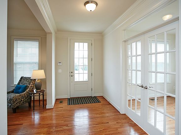 5th image of 22847 Angelique Dr